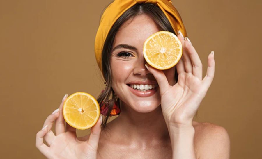 Limone sul viso: alleato naturale per la pelle