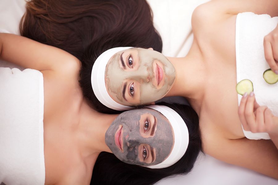 Maschera pulizia viso: gli step per applicarla al meglio